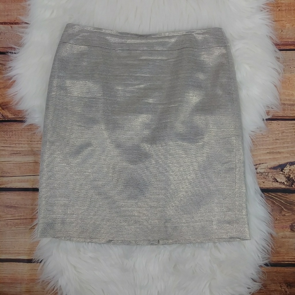 LOFT Ann Taylor skirt gold size 4